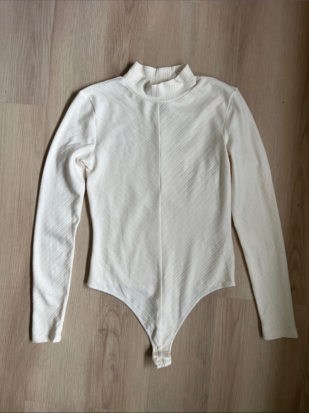 Knix Papaya Ribbed Mock Neck Long Sleeve Bodysuit in Cream